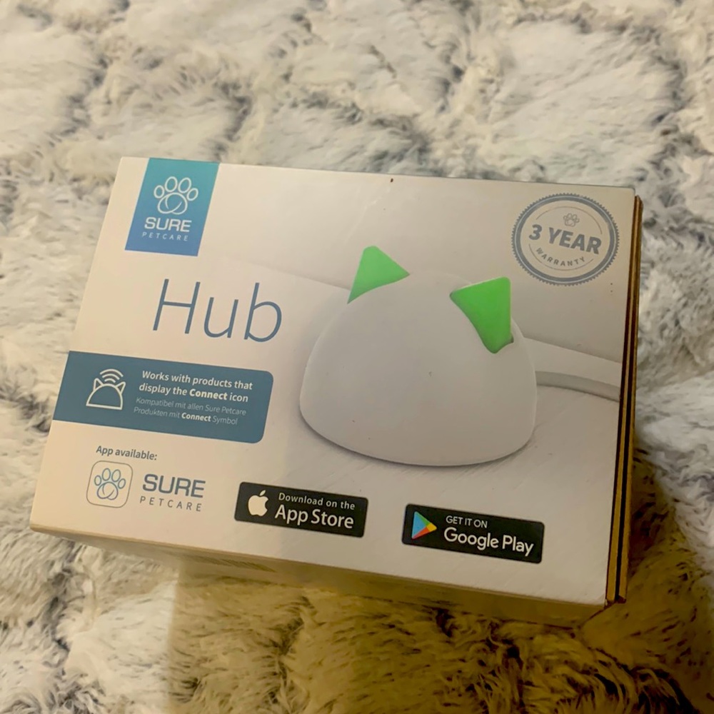 SurePetFeeder - HUB - open box brand new